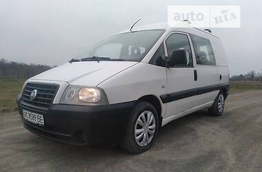 Универсал Fiat Scudo 2005 в Сарнах