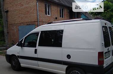 Грузопассажирский фургон Fiat Scudo 2006 в Виннице