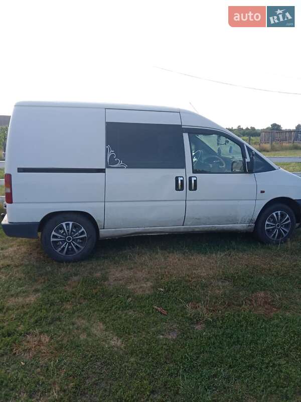 Минивэн Fiat Scudo 1997 в Рокитном