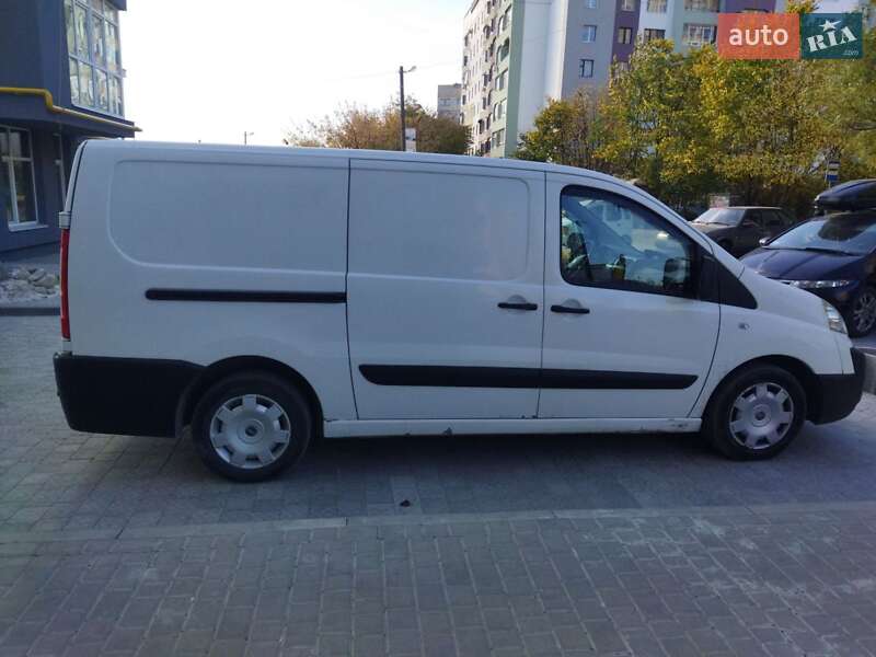 Грузовой фургон Fiat Scudo 2010 в 