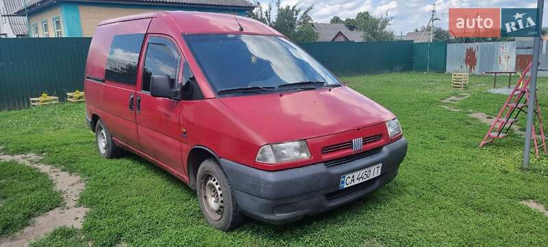Минивэн Fiat Scudo 2000 в Каменке