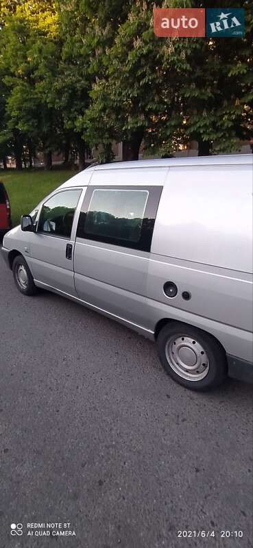 Минивэн Fiat Scudo 2003 в Ровно фото 6 Минивэн Fiat Scudo 2003 в Ровно