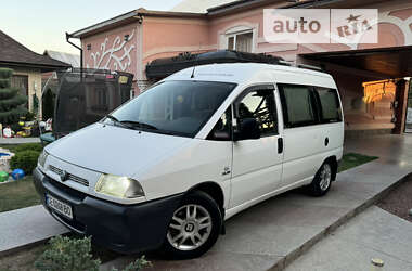 Мінівен Fiat Scudo 2003 в Чернівцях