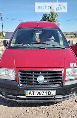 Минивэн Fiat Scudo 2004 в Долине