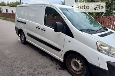 Грузопассажирский фургон Fiat Scudo 2008 в Звягеле