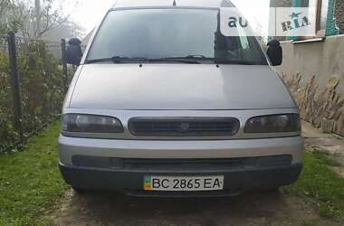 Минивэн Fiat Scudo 2004 в Стрые