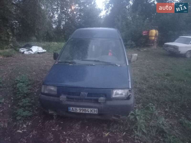 Вантажний фургон Fiat Scudo 1997 в Немирові