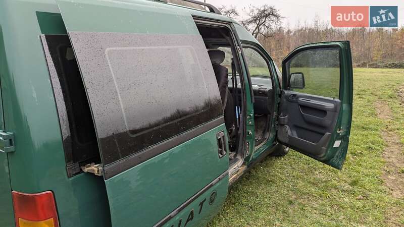 Минивэн Fiat Scudo 1999 в Сторожинце