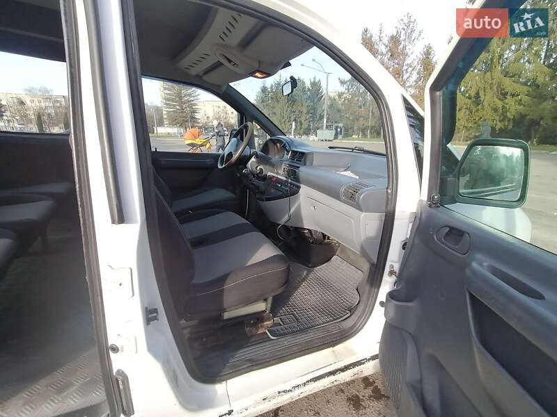 Мінівен Fiat Scudo 2003 в Рівному