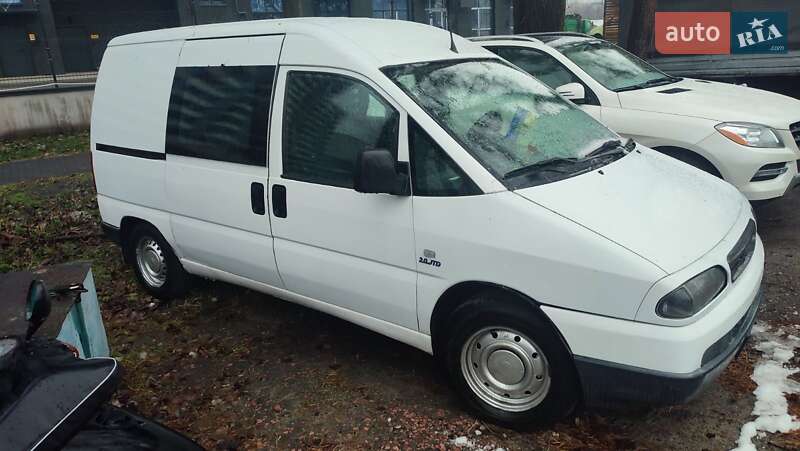 Минивэн Fiat Scudo 2003 в Киеве
