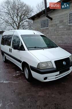 Минивэн Fiat Scudo 2005 в 