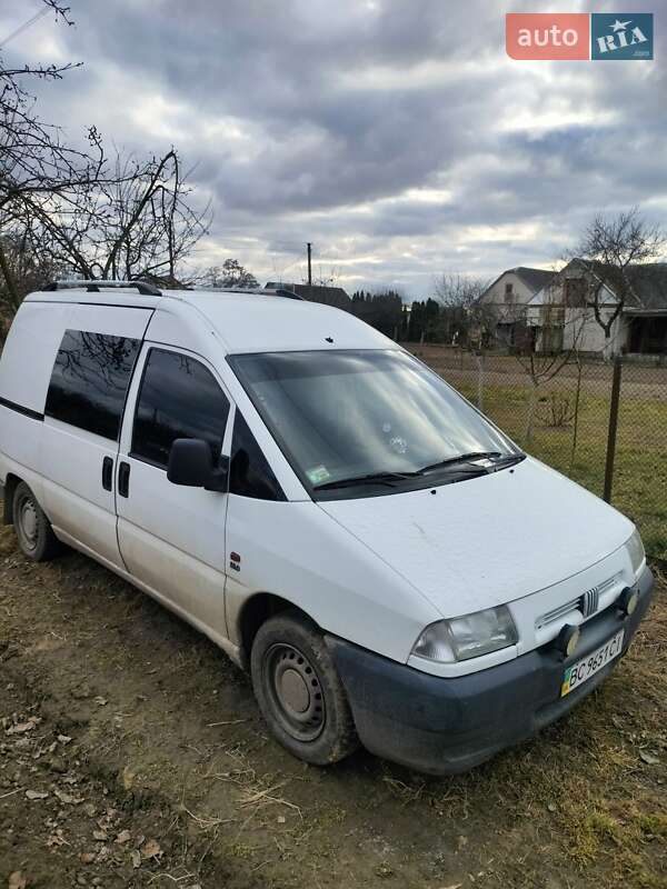 Минивэн Fiat Scudo 2000 в Владимире