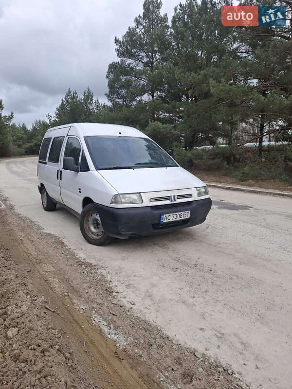 Мінівен Fiat Scudo 1997 в Луцьку