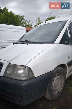 Грузовой фургон Fiat Scudo 2004 в Львове