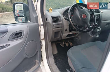 Вантажопасажирський фургон Fiat Scudo 2012 в 