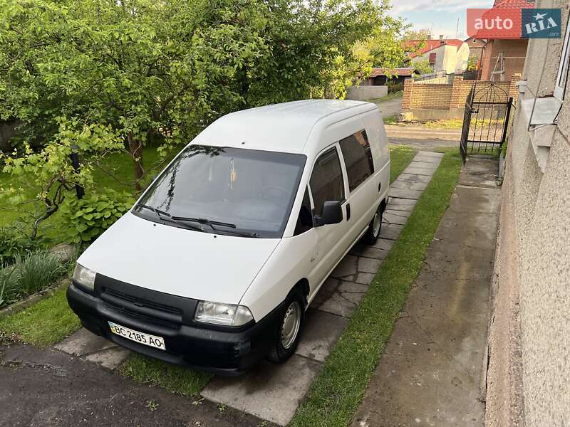 Минивэн Fiat Scudo 2001 в 