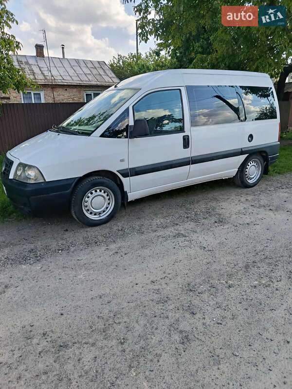 Мінівен Fiat Scudo 2005 в 