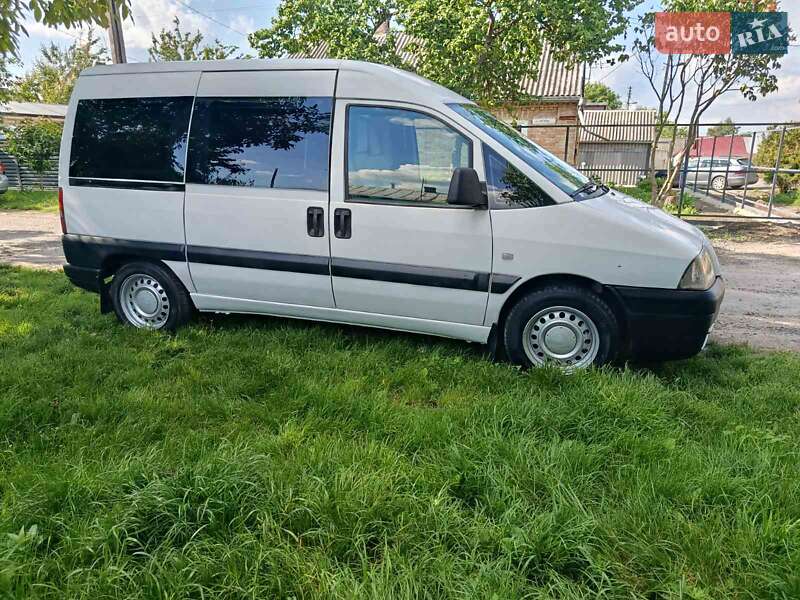 Мінівен Fiat Scudo 2005 в Луцьку