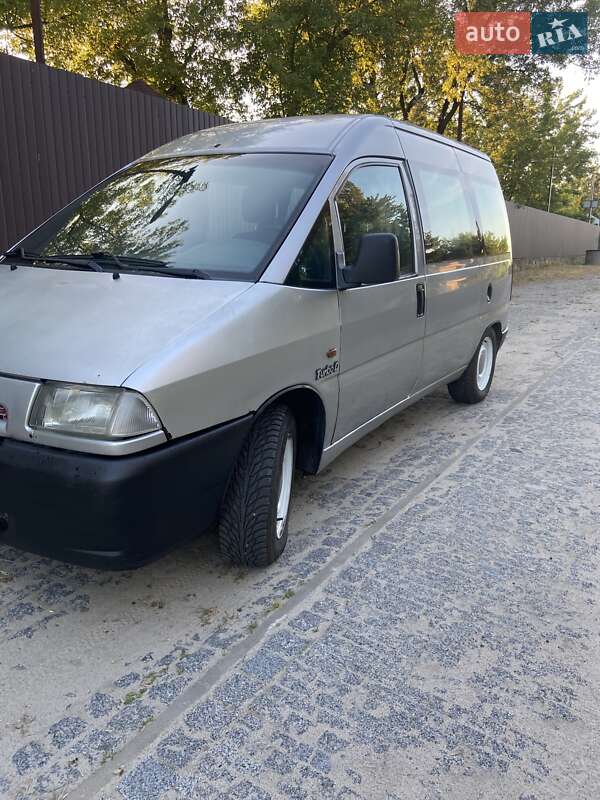 Минивэн Fiat Scudo 2000 в Новом Ярычеве фото 7 Минивэн Fiat Scudo 2000 в Новом Ярычеве