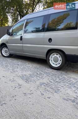 Минивэн Fiat Scudo 2000 в 