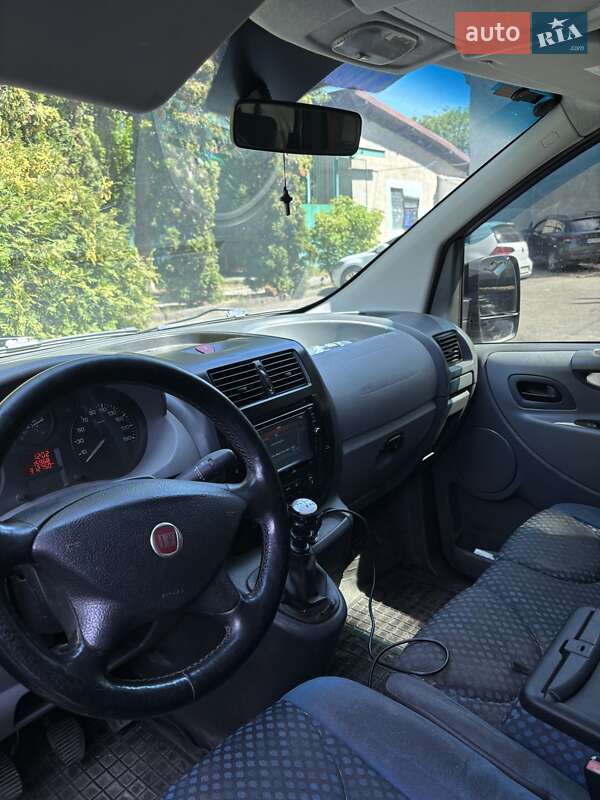 Минивэн Fiat Scudo 2008 в Ужгороде