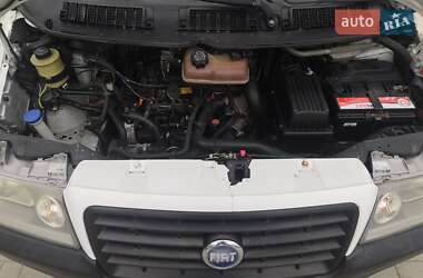 Минивэн Fiat Scudo 2004 в 