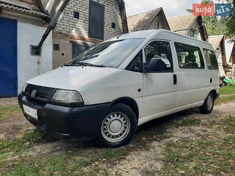 Минивэн Fiat Scudo 2000 в Озерном