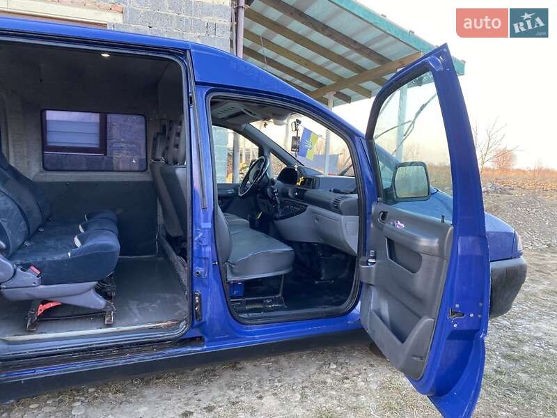 Мінівен Fiat Scudo 2002 в Стрию