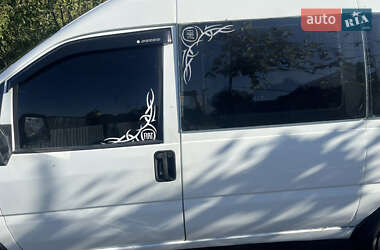 Минивэн Fiat Scudo 2000 в 