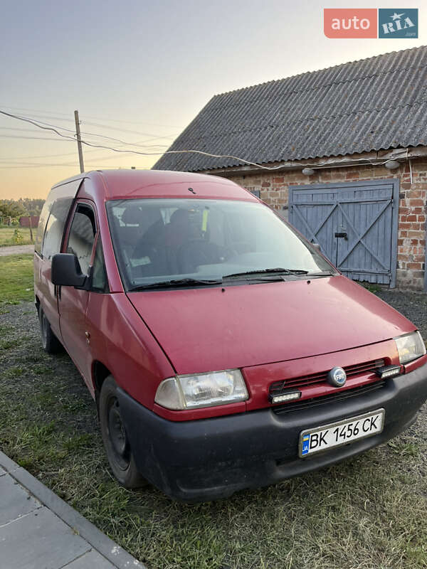 Минивэн Fiat Scudo 2000 в Костополе