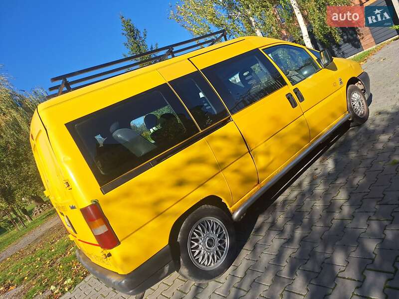 Минивэн Fiat Scudo 2003 в Черновцах