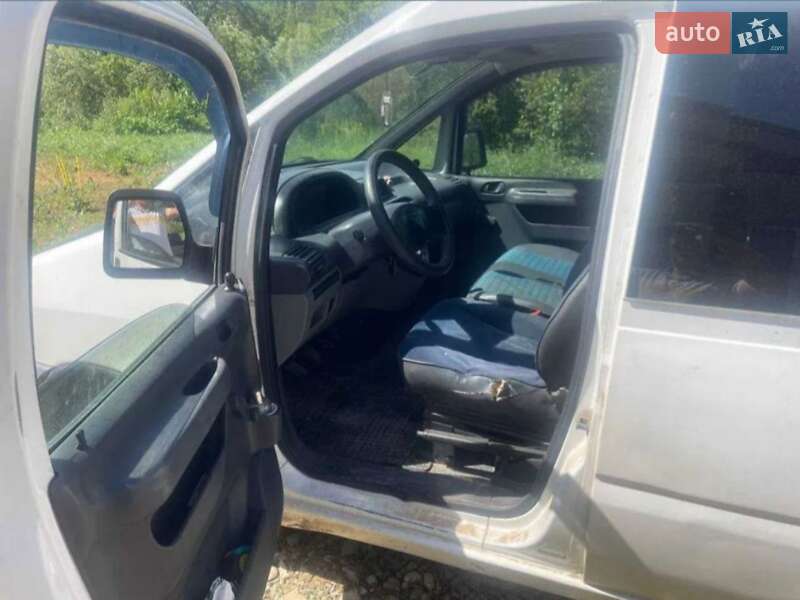 Минивэн Fiat Scudo 2001 в Рожнове