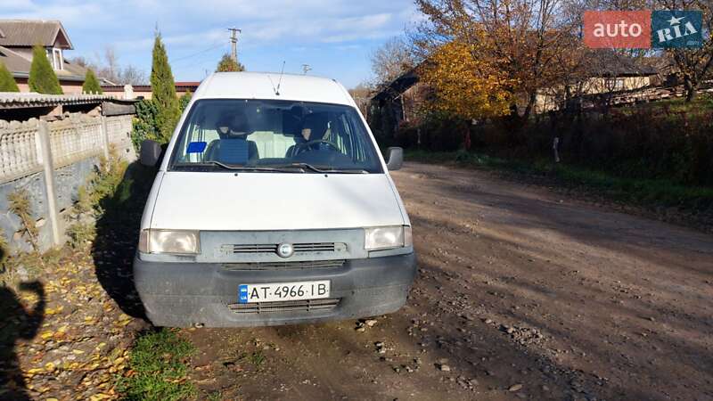 Вантажний фургон Fiat Scudo 2001 в Івано-Франківську