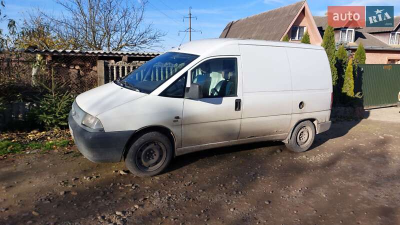 Вантажний фургон Fiat Scudo 2001 в Івано-Франківську
