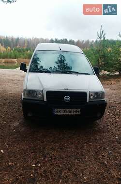 Мінівен Fiat Scudo 2005 в Звягелі
