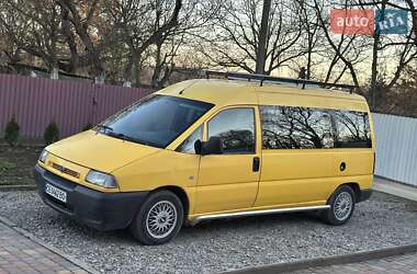 Мінівен Fiat Scudo 2003 в Чернівцях