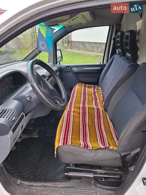 Вантажний фургон Fiat Scudo 2002 в Самборі