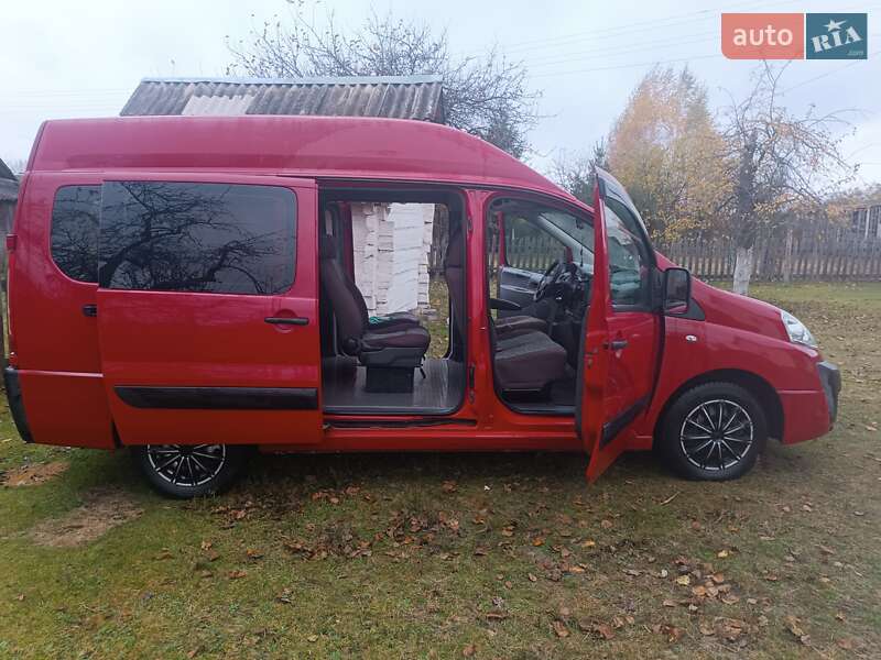 Минивэн Fiat Scudo 2008 в Сарнах