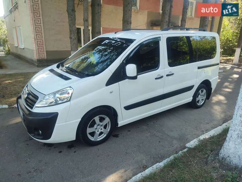 Мінівен Fiat Scudo 2015 в Тульчині