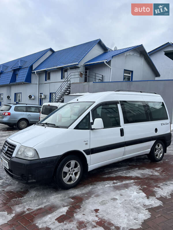 Минивэн Fiat Scudo 2005 в Ровно