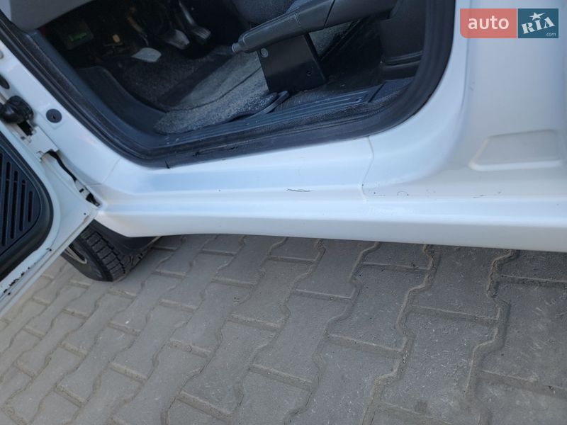 Мінівен Fiat Scudo 2003 в Чернівцях