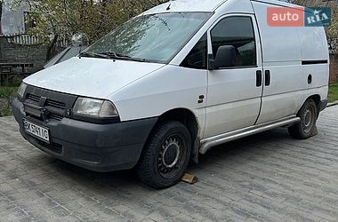 Вантажний фургон Fiat Scudo 2000 в Клевані