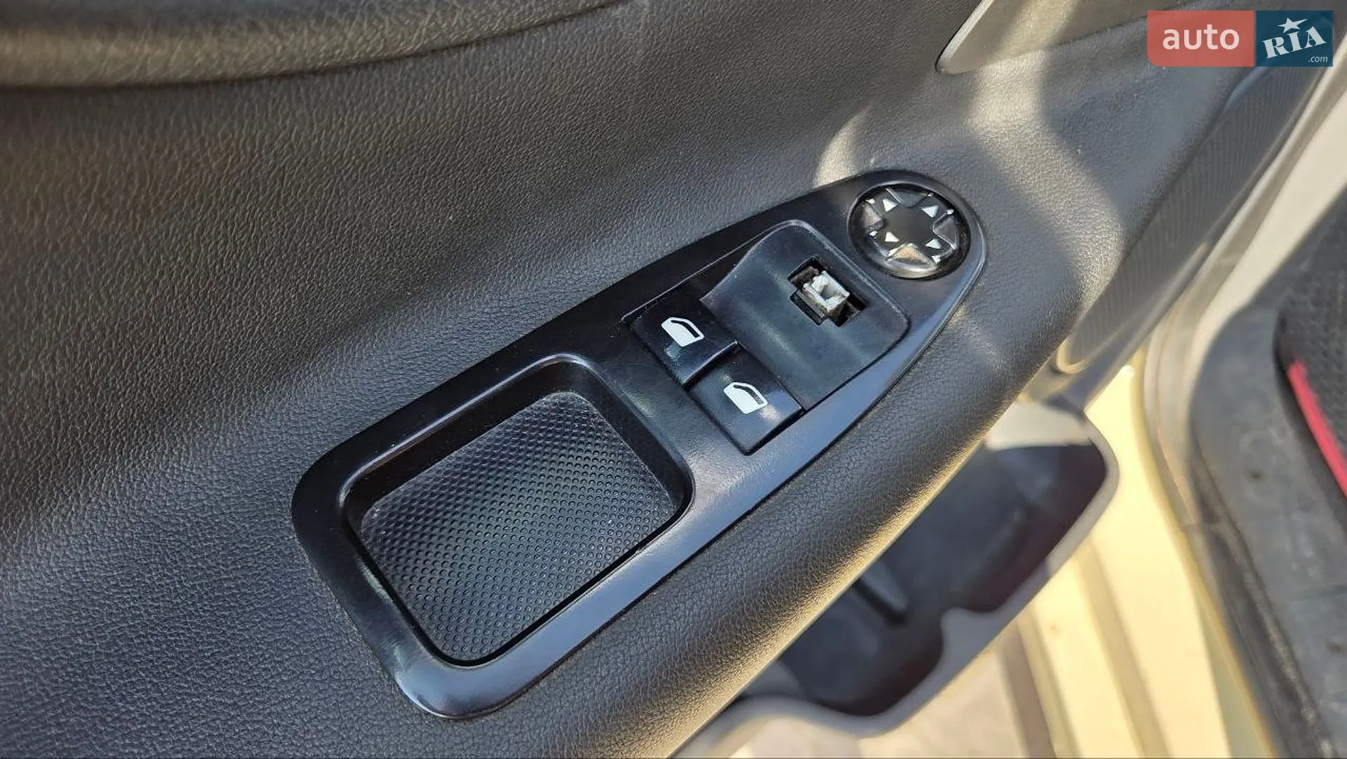 2011 Fiat Scudo - мініатюра 11