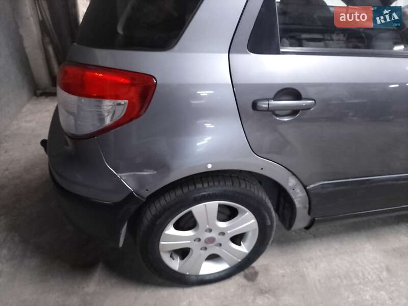 Внедорожник / Кроссовер Fiat Sedici 2009 в Киеве