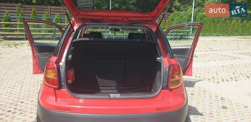 Позашляховик / Кросовер Fiat Sedici 2010 в Харкові