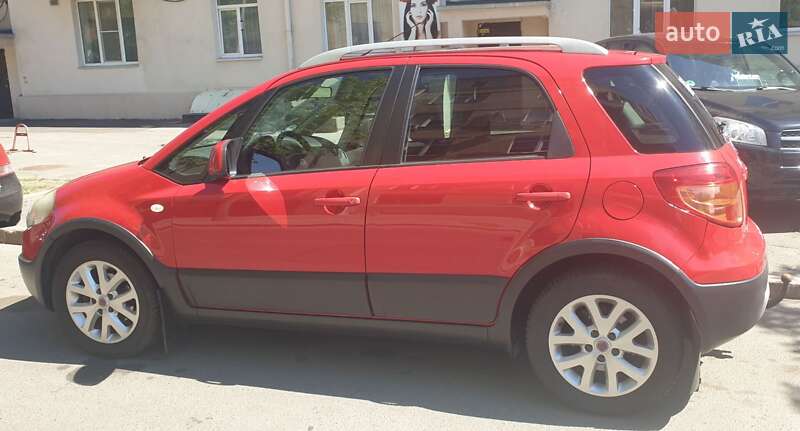 Позашляховик / Кросовер Fiat Sedici 2010 в Харкові