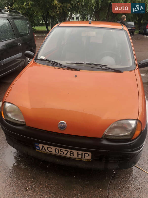 Хэтчбек Fiat Seicento 2001 в Луцке