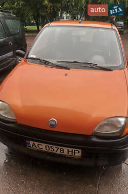 Хэтчбек Fiat Seicento 2001 в 