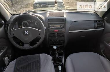 Седан Fiat Siena 2005 в 
