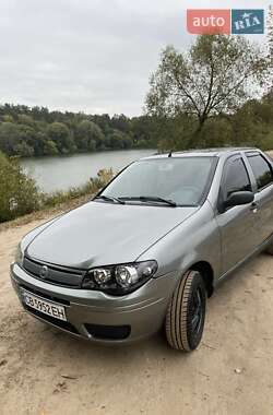 Седан Fiat Siena 2006 в 